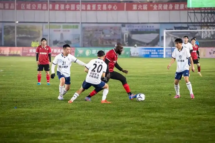 英超 VS 巴基斯坦超